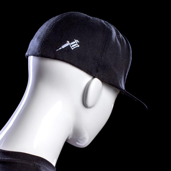 Bloodline Flexfit Cap – Schwarz mit FTW-Stick in S/M oder L/XL